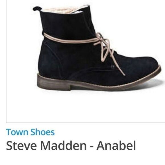 Steve Madden black suede ankle booties - Picture 1 of 10